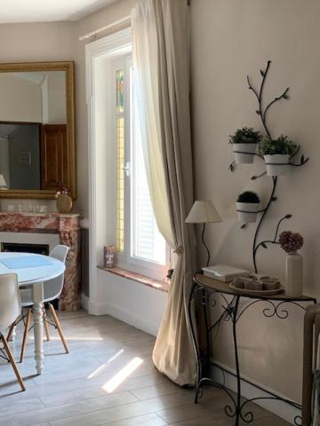 Le Clos De La Tour ภายนอก รูปภาพ